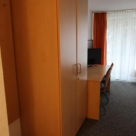 Böhm 3* Bad Liebenzell